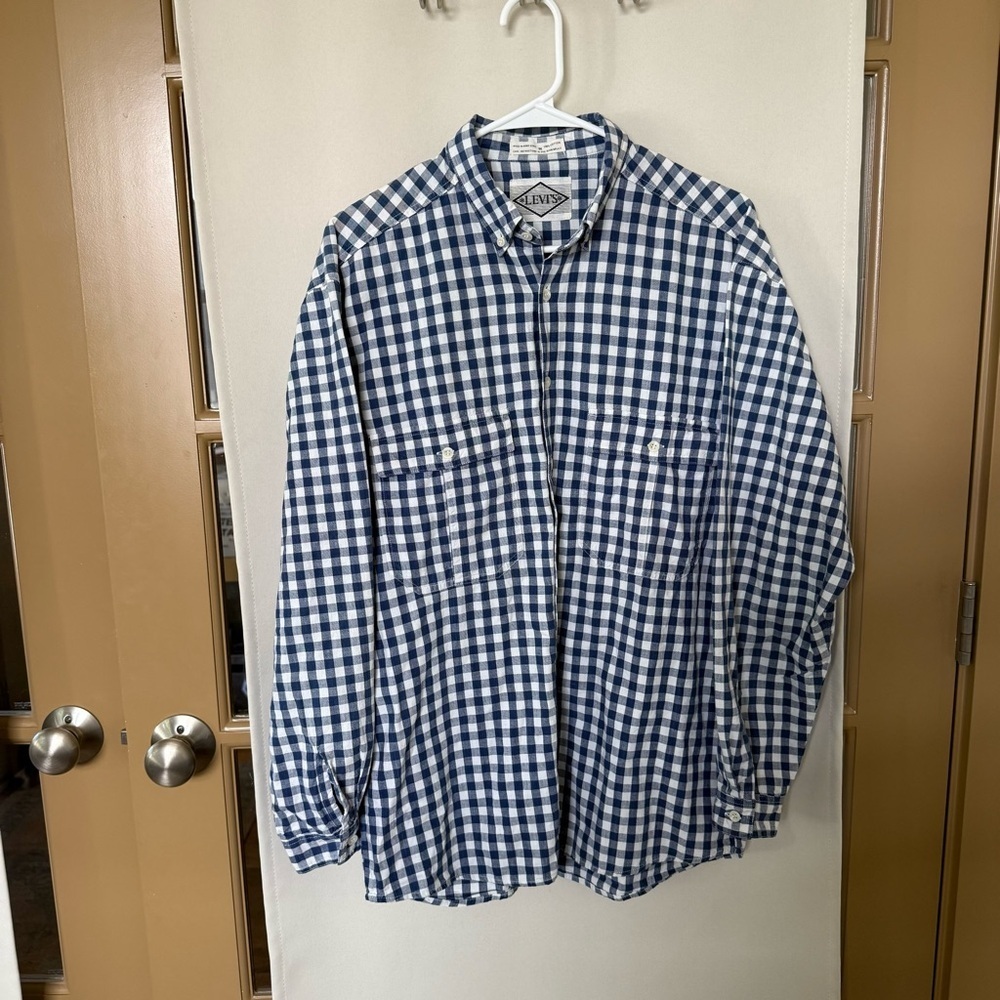 Levi's Men's Medium Blue White Plaid Long Sleeve Button Down‎ Shirt